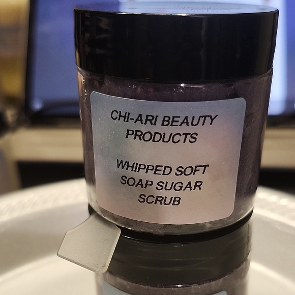 Chi-Ari Whipped Soft Soap Sugar Scrub - - Picture 1 of 2